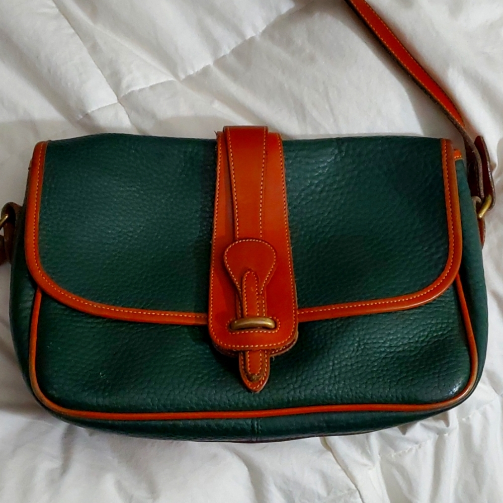 Vintage Dooney & Bourke crossbows bag